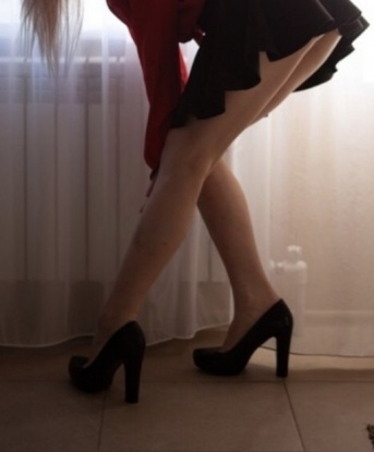 Юлька, 25 лет